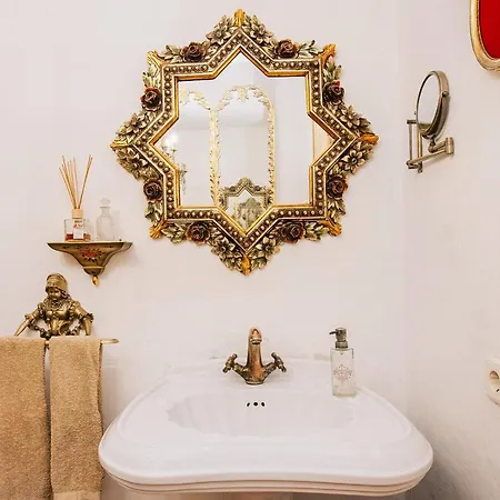 Lantställe Caelus Masia Boutique